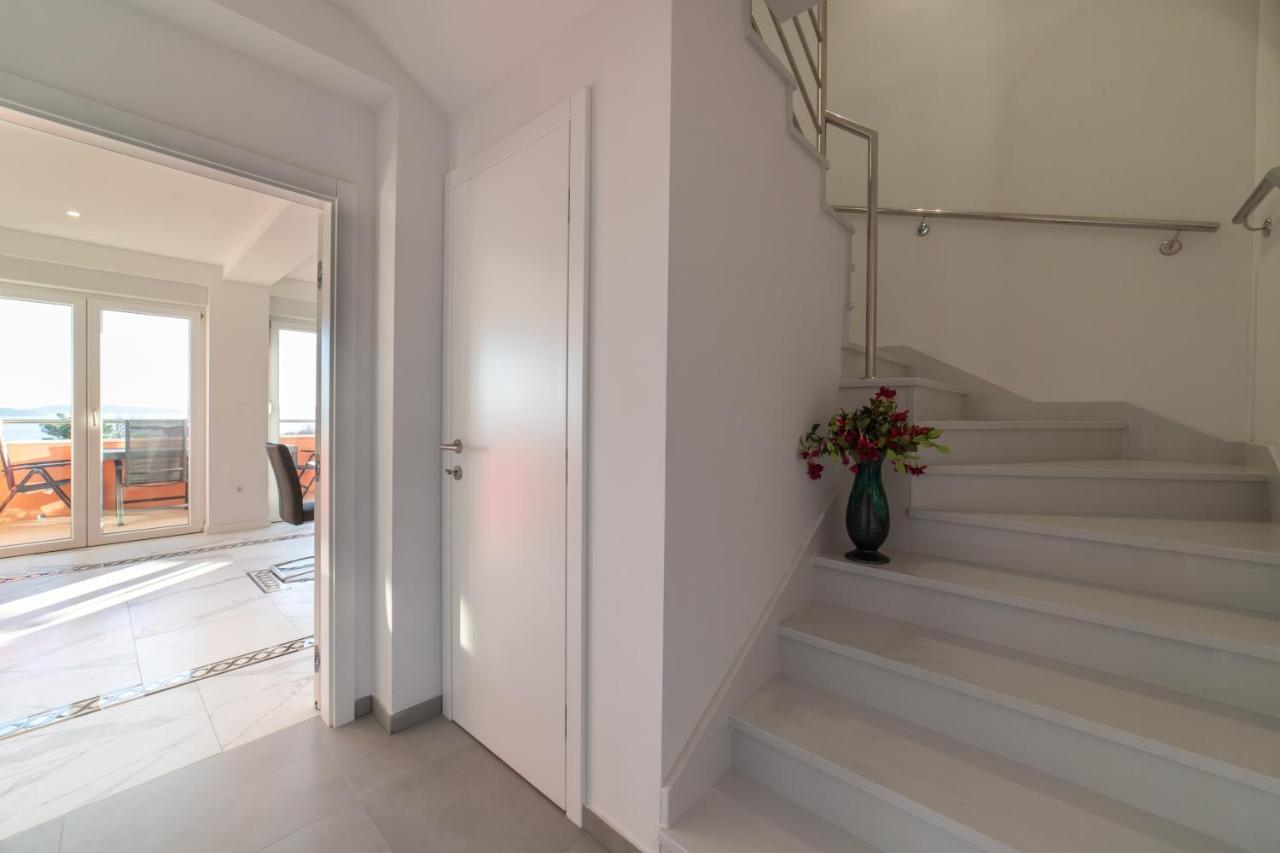 Apartments Katarina Kaštela Екстериор снимка
