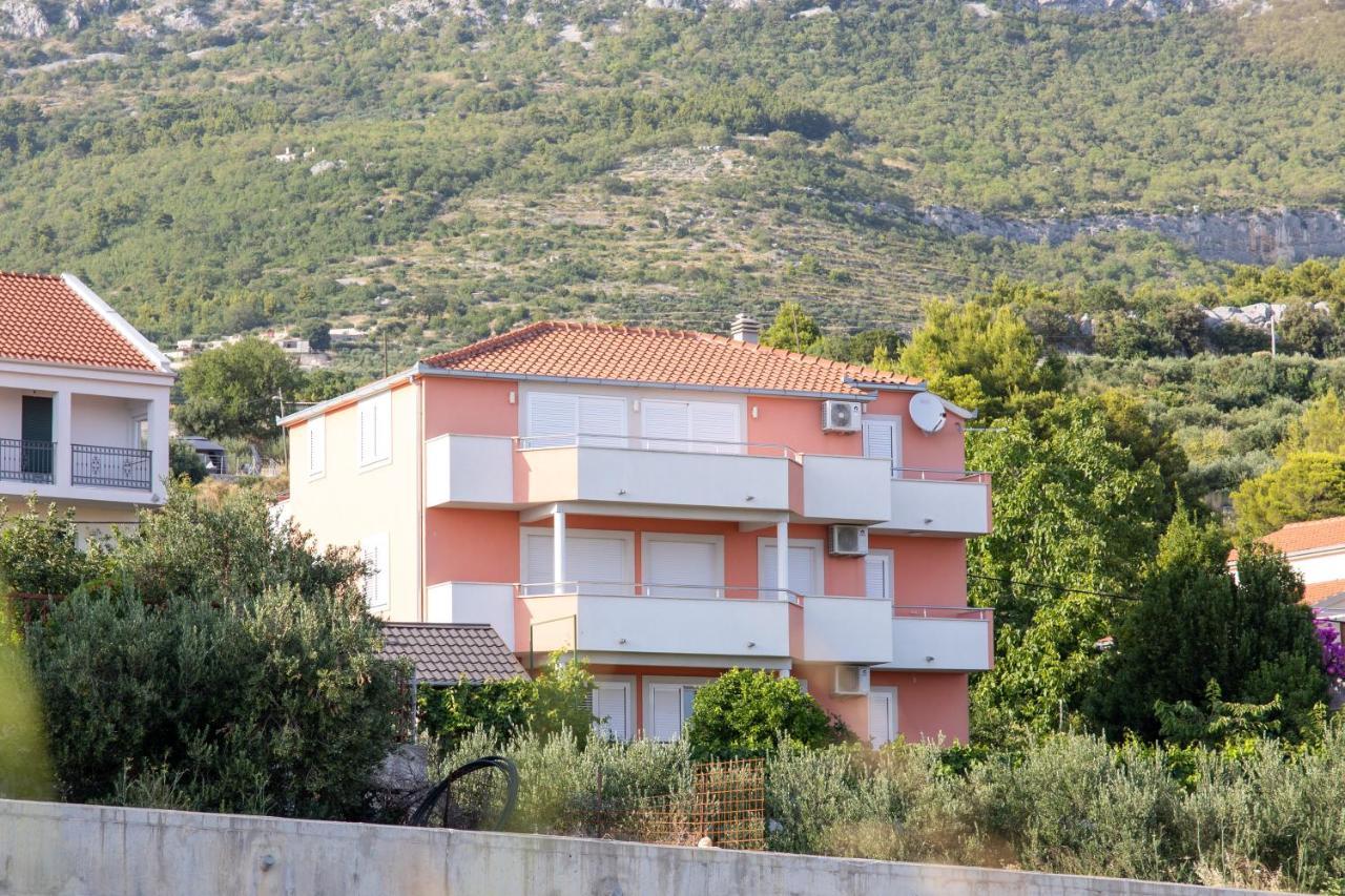 Apartments Katarina Kaštela Екстериор снимка